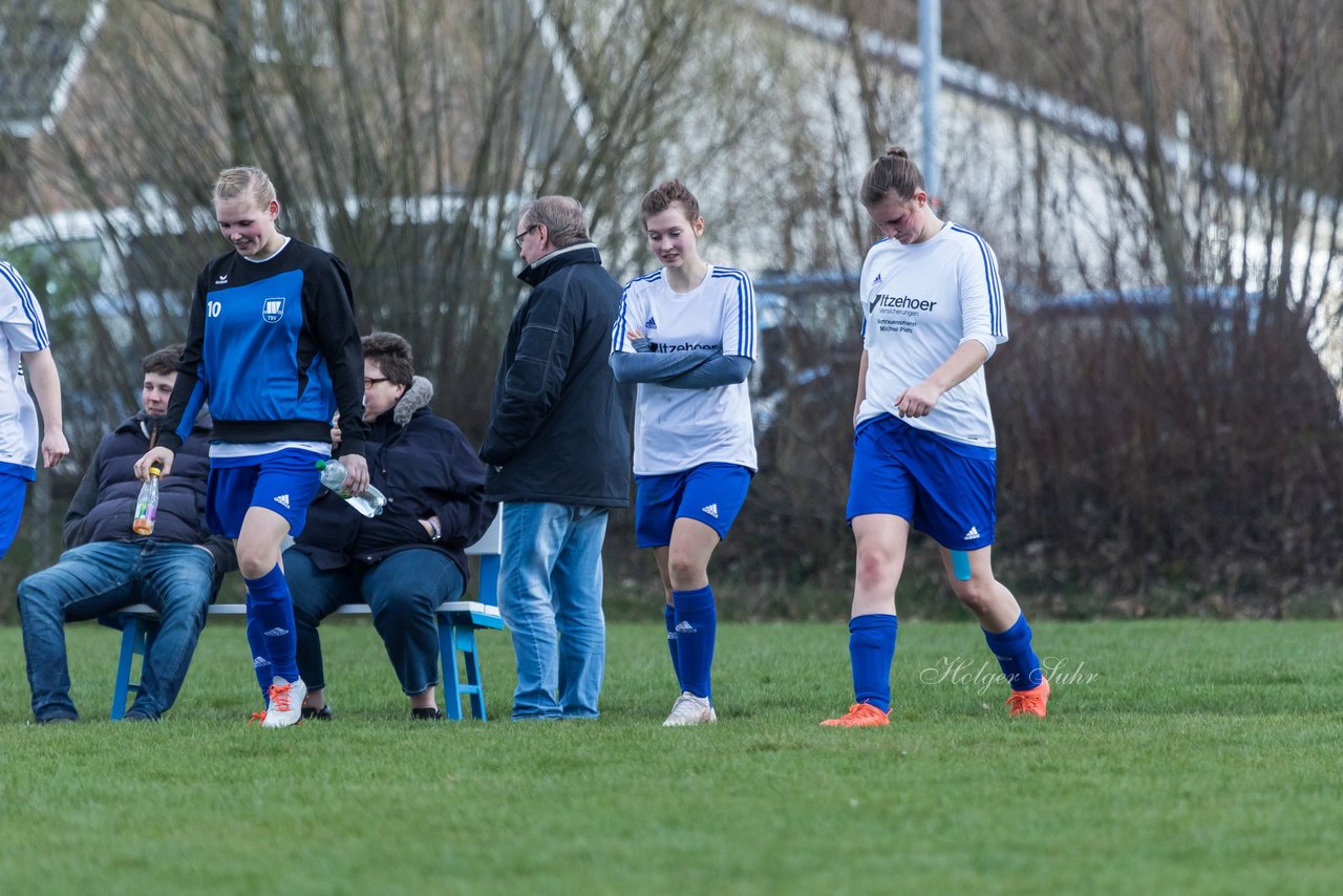 Bild 211 - Frauen TSV Wiemersdorf - VfL Struvenhuetten : Ergebnis: 3:1